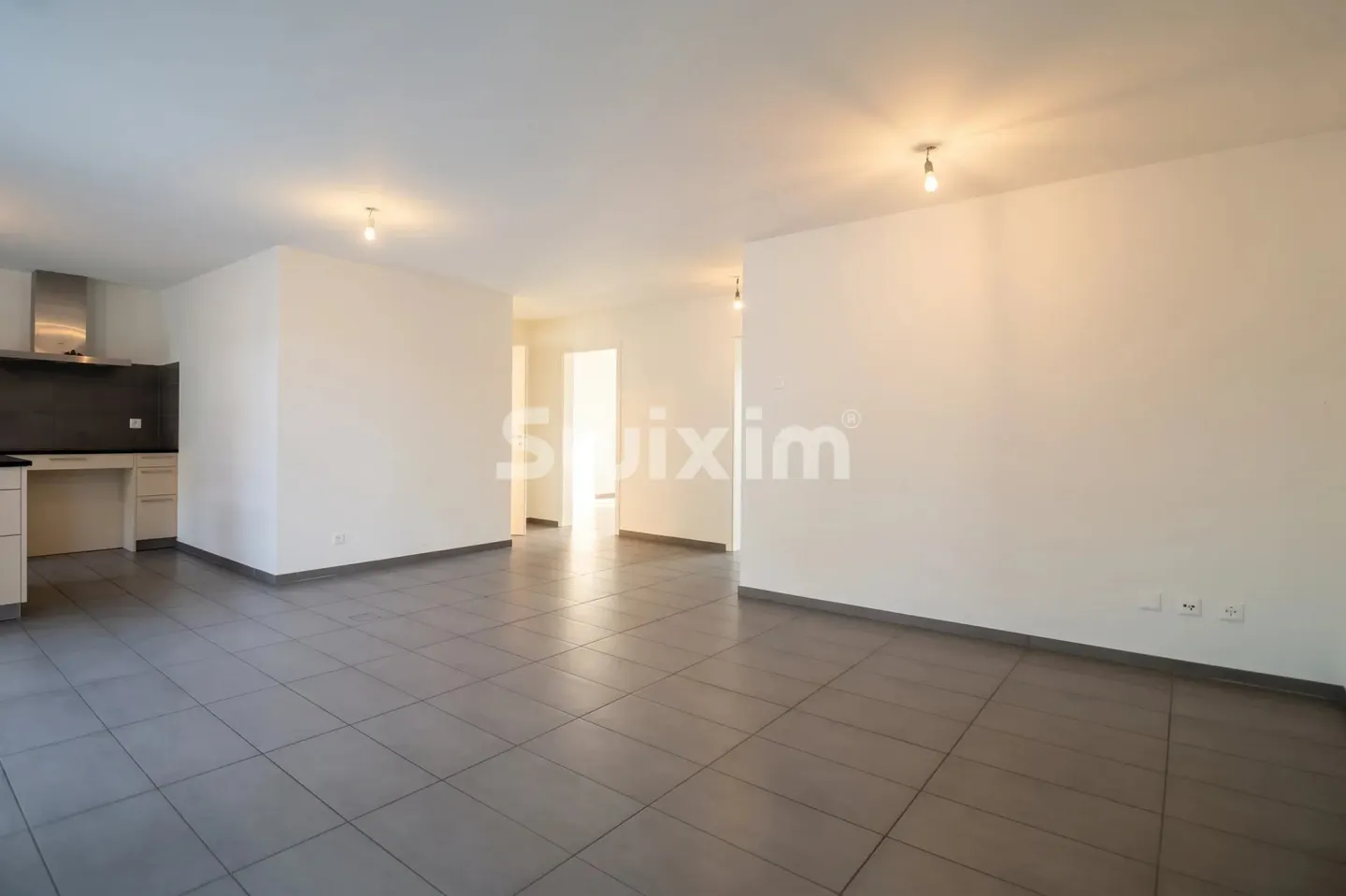2-bedroom PMR apartment with veranda, 24 m² terrace and garden, Ménières - Photo 5 of 10