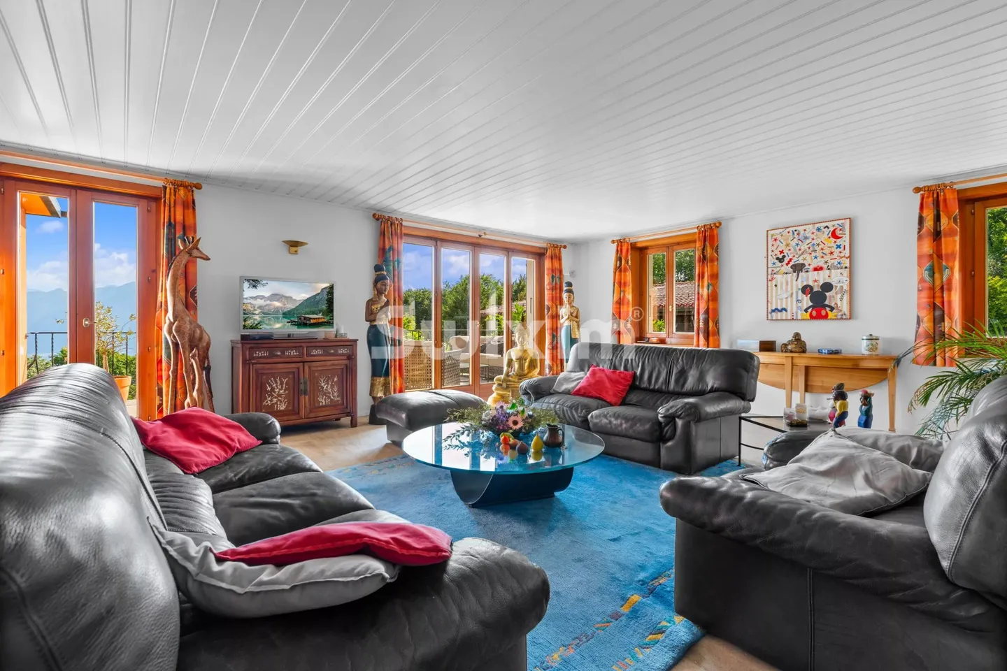 Villa familiale avec jardin spacieux - Photo 3 sur 9