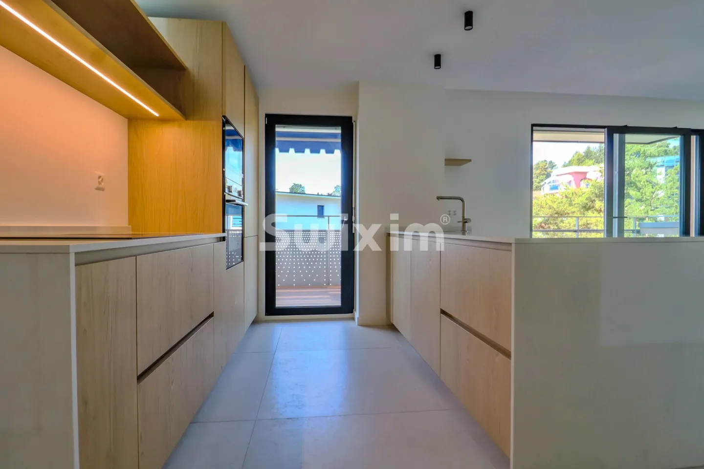 Appartement de Luxe avec Vue sur le Lac - Photo 4 sur 8
