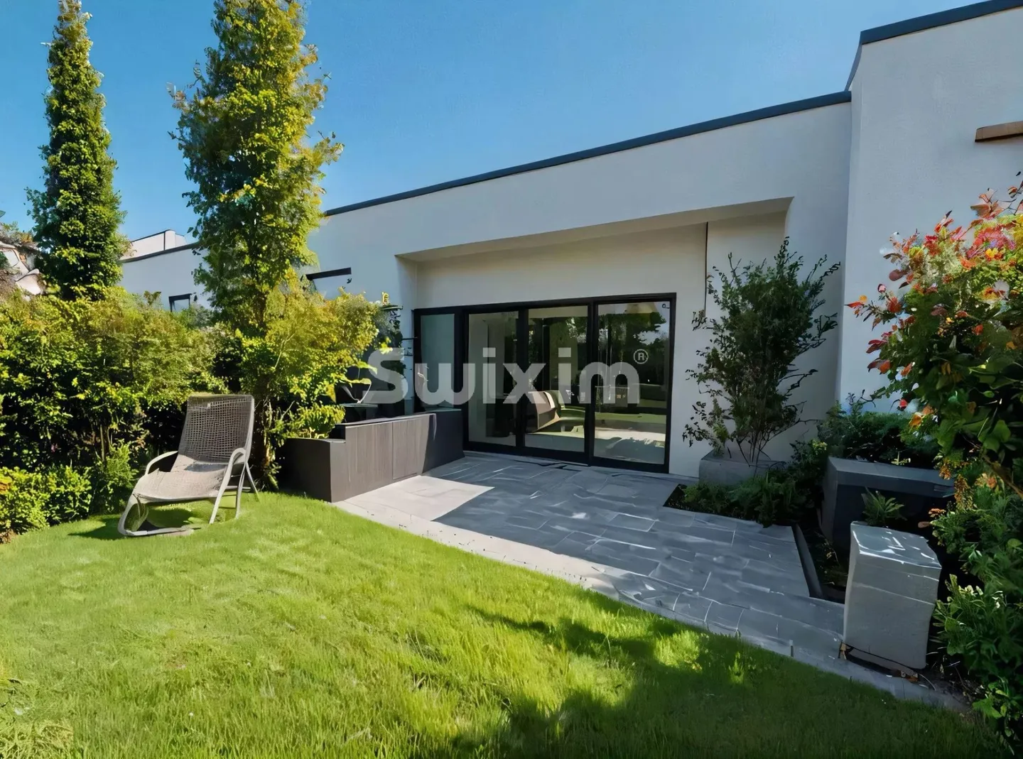 Contemporary Family House - Photo 1 of 11