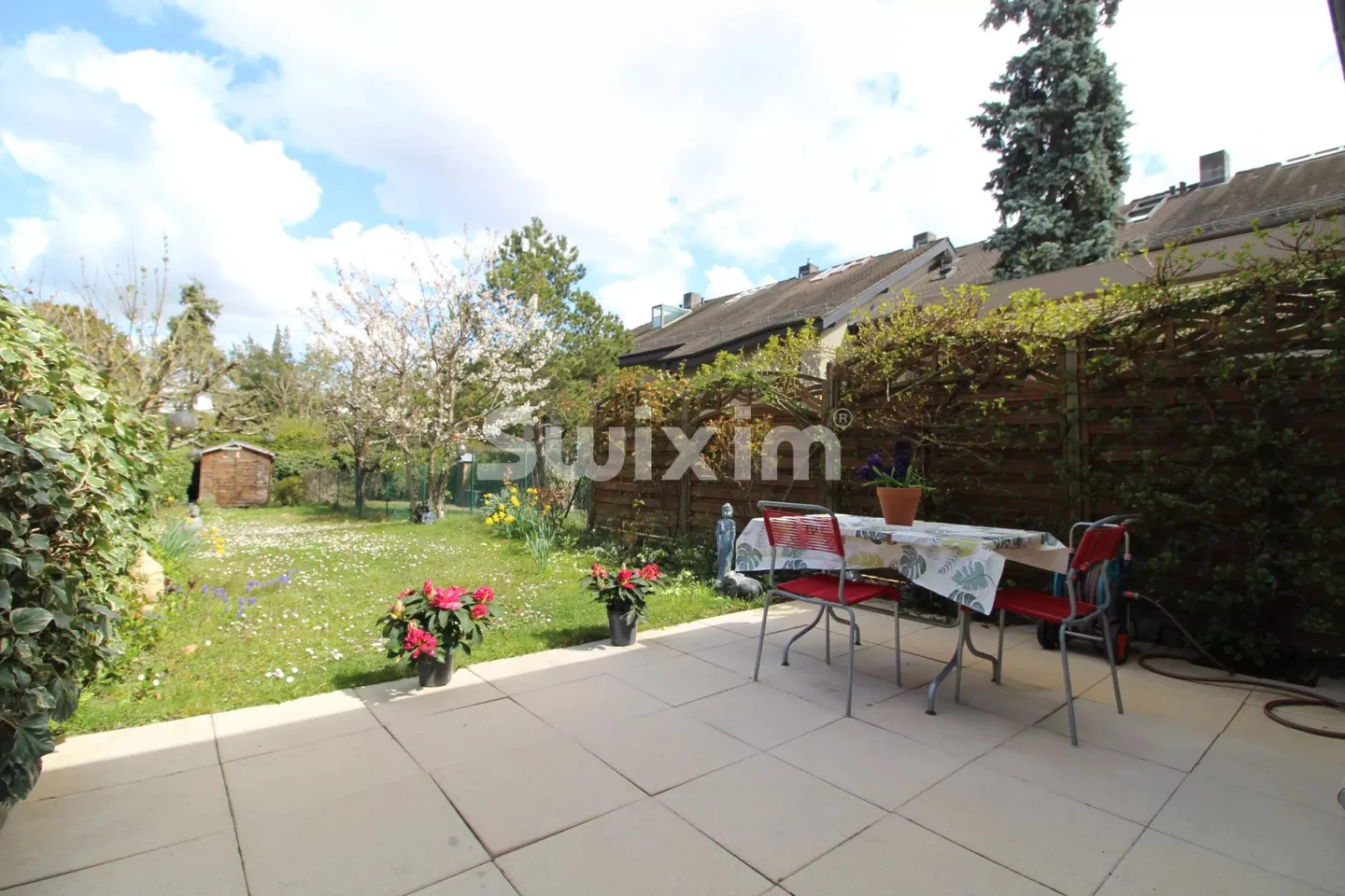 In a quiet place bathed in light - Photo 8 of 8