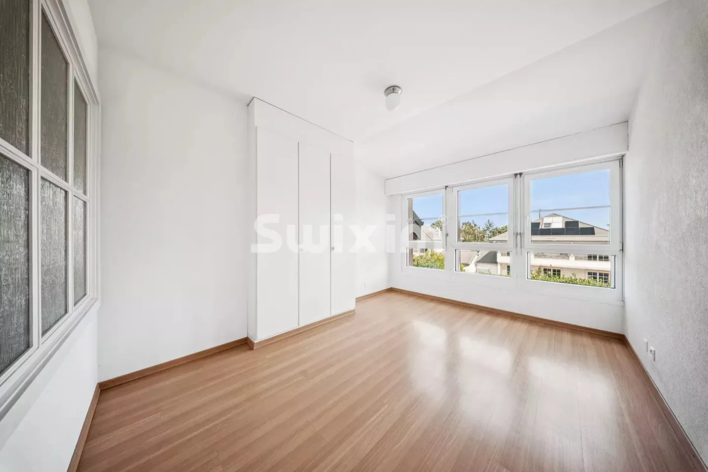 High-end individual villa - Photo 6 of 8