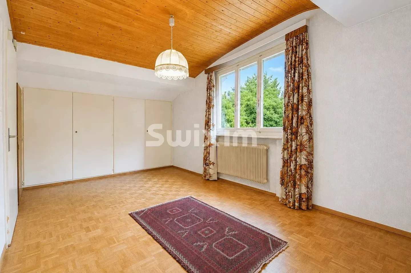 Einfamilienhaus in einer grünen Umgebung - Foto 6 von 7