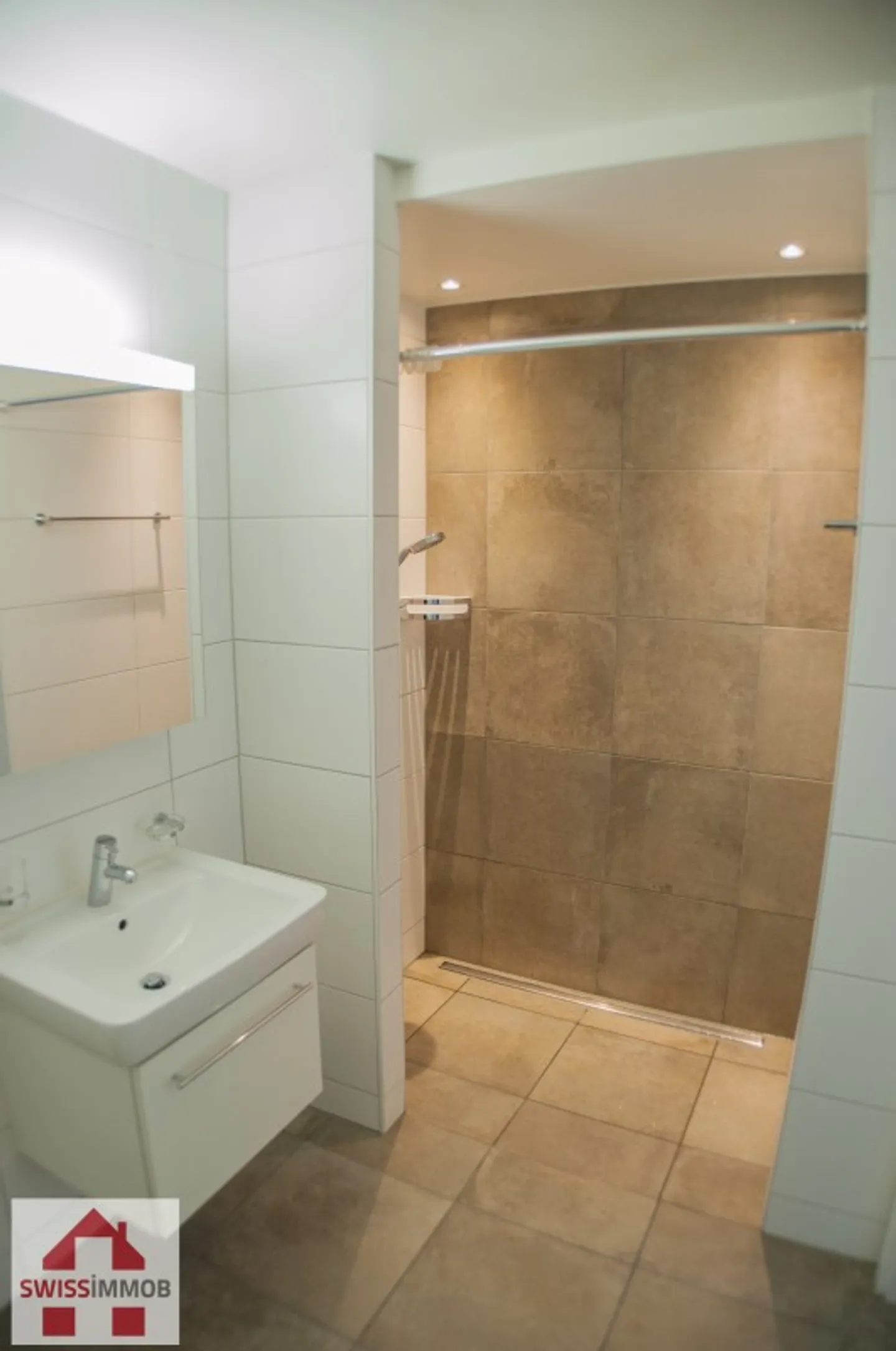 Appartement Moderne avec Vue - Photo 4 sur 5