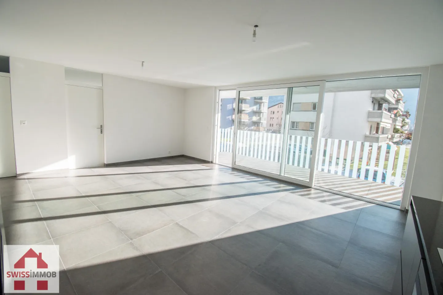 3,5-Zimmer-Wohnung von hohem Standard in Fully - Foto 1 von 7