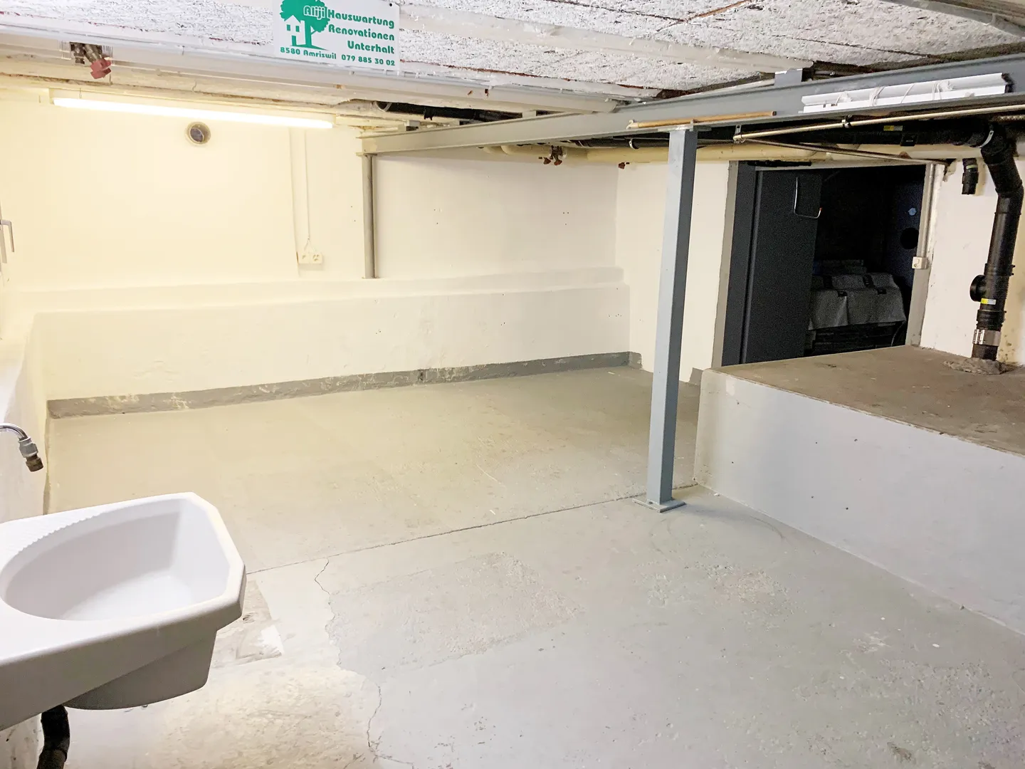 Workshop, Startup Office, Small Business or Storage Space in Amriswil - Photo 1 of 4