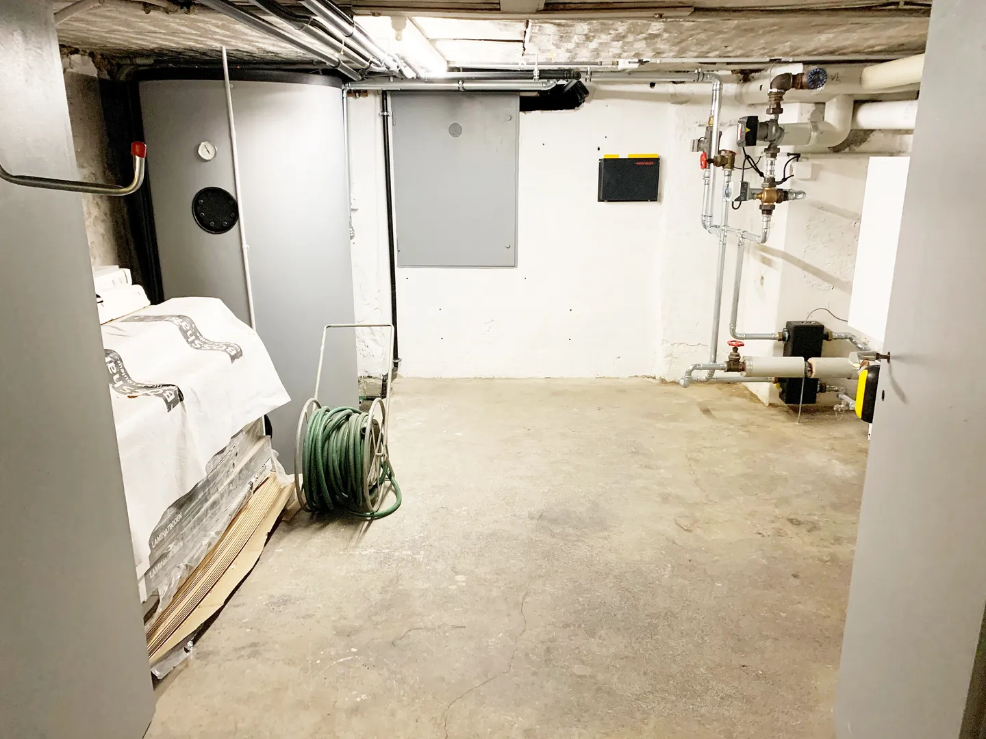 Workshop, Startup Office, Small Business or Storage Space in Amriswil - Photo 3 of 4