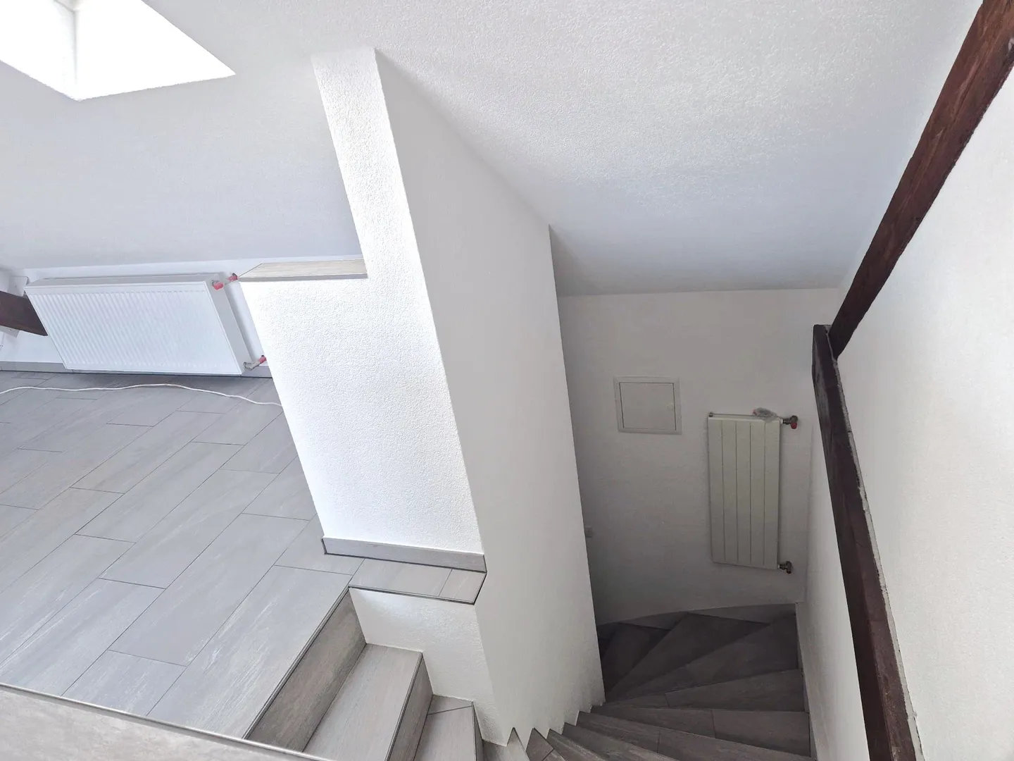 Magnifique appartement en attique avec balcon - Photo 8 sur 10