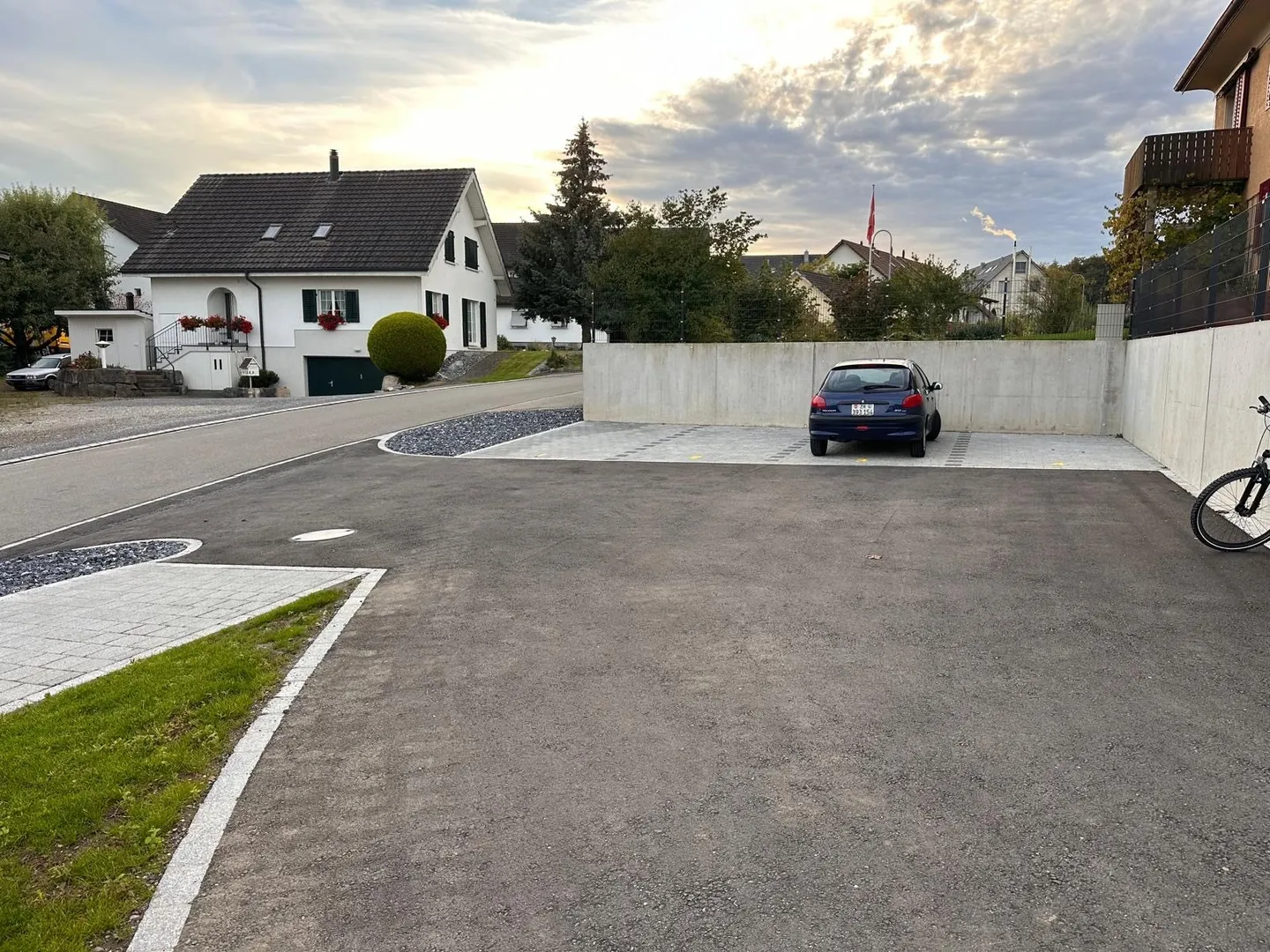 Place de parking n° 4 - Photo 1 sur 1