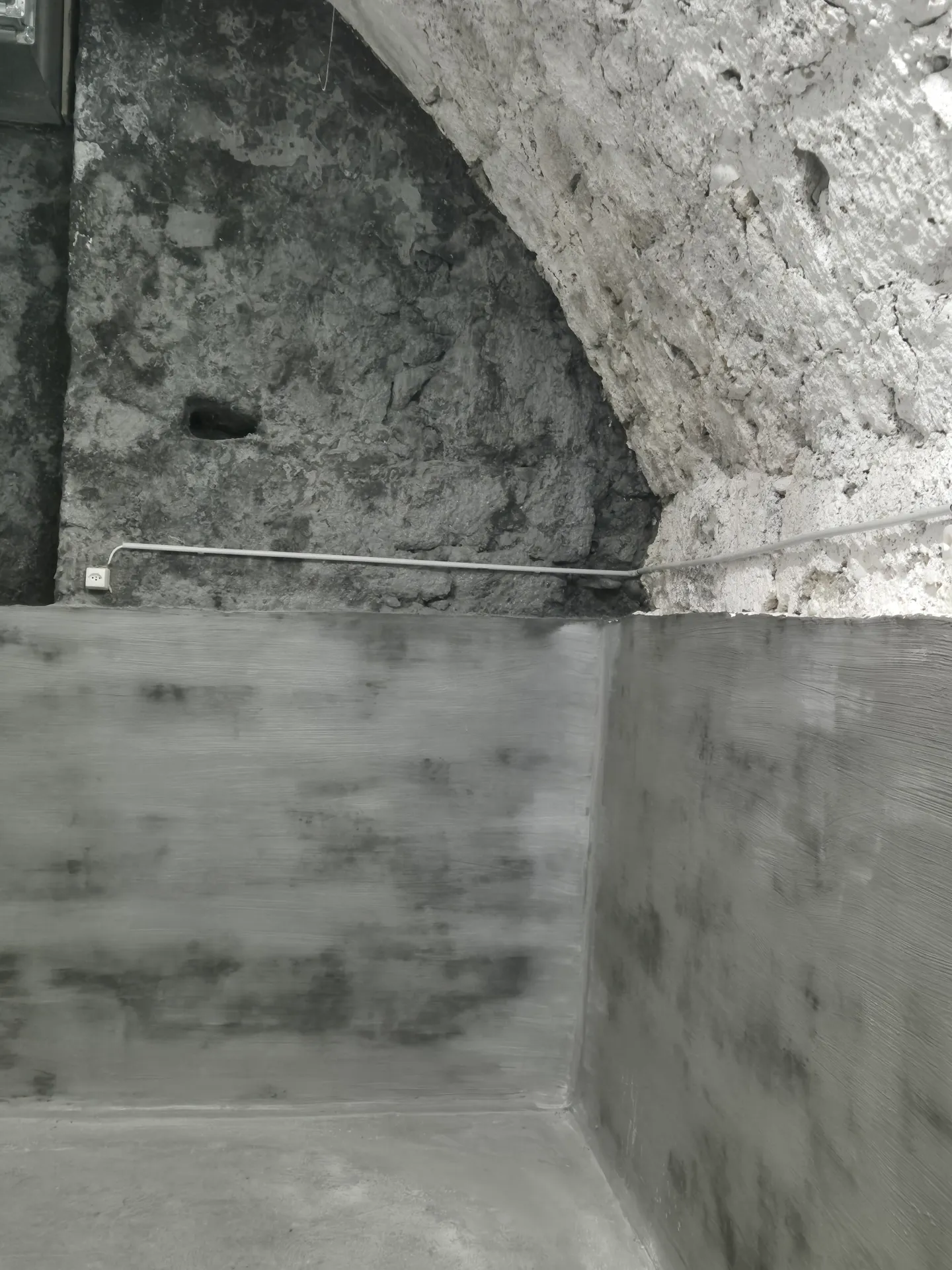 Magazzino con scaffali integrati - Foto 4 di 5