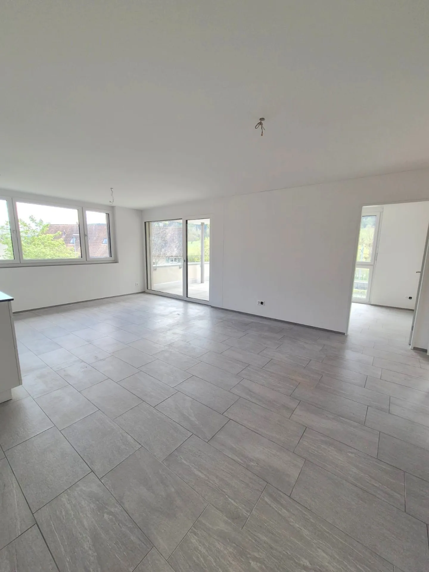 Appartement neuf de 3,5 pièces au 2ème étage - Photo 1 sur 6