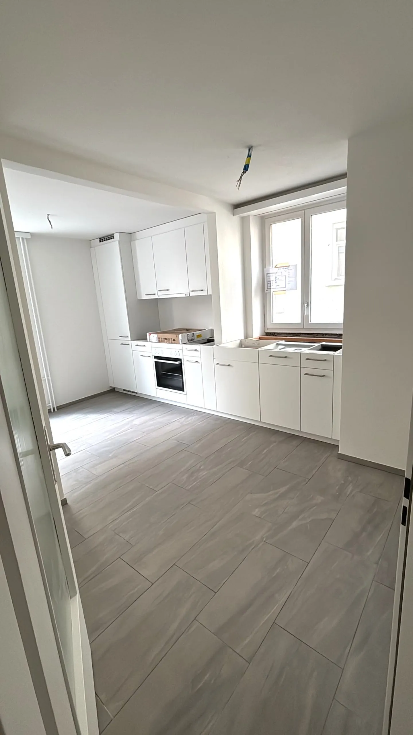 Appartement 3.5 pièces fraîchement rénové à Rorschach - Photo 2 sur 11
