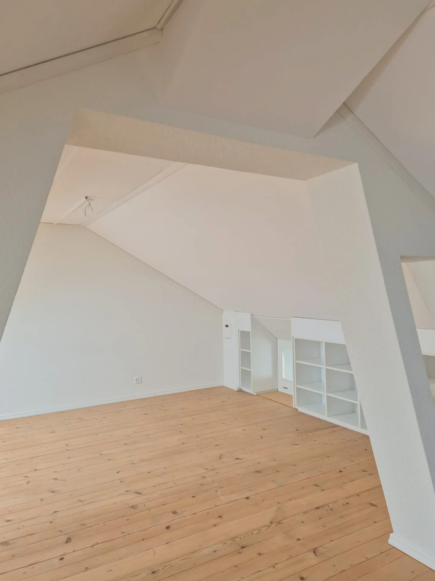ampio appartamento loft di 110m2 in una ex falegnameria - Foto 2 di 7