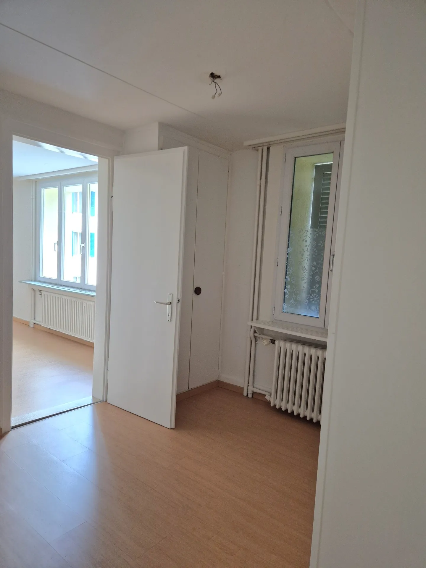 ***LIMITÉ 1 AN*** belle appartement 2.5 pièces à Teufen - Photo 4 sur 8