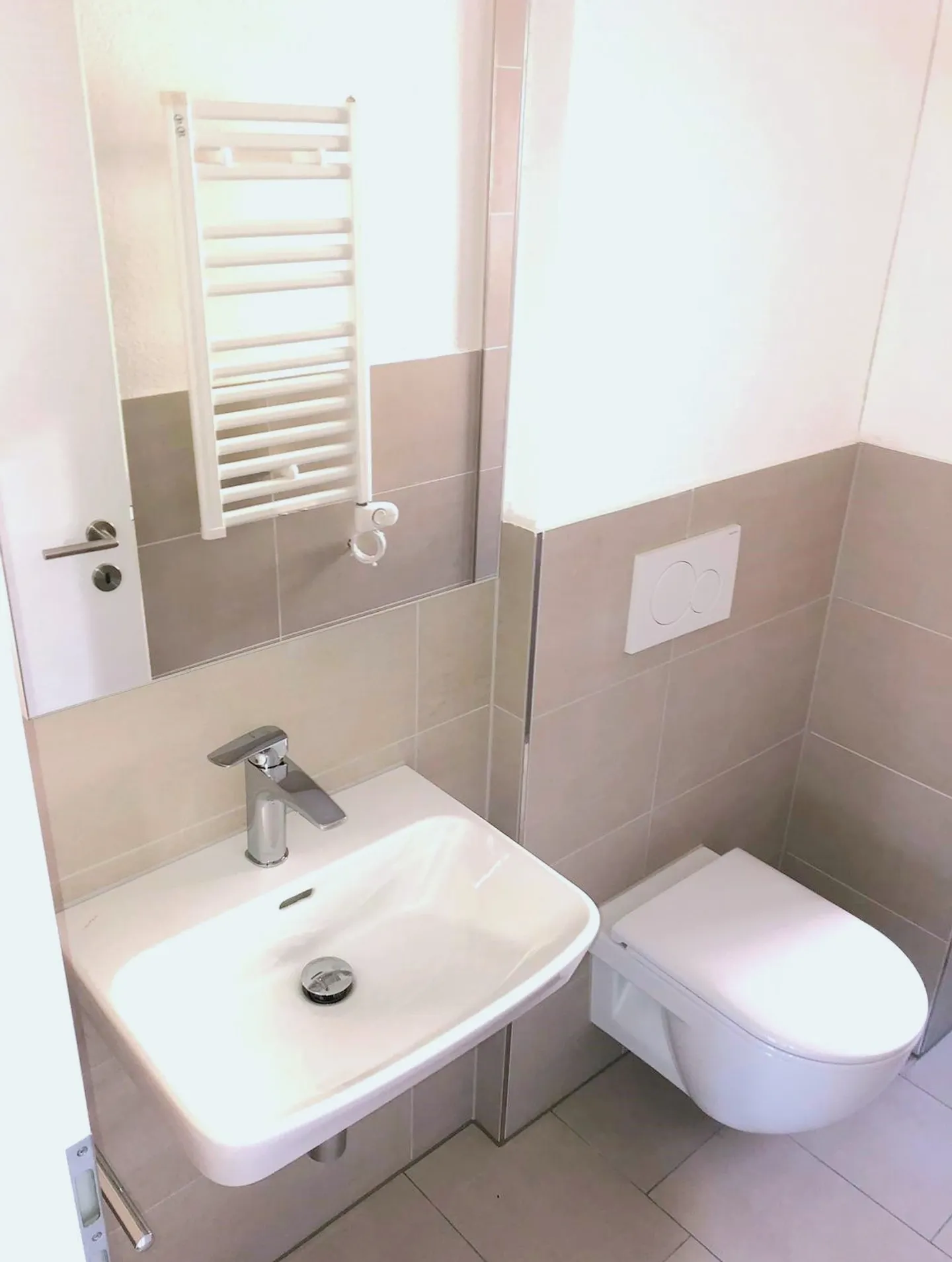 Ampio appartamento moderno - Foto 4 di 4