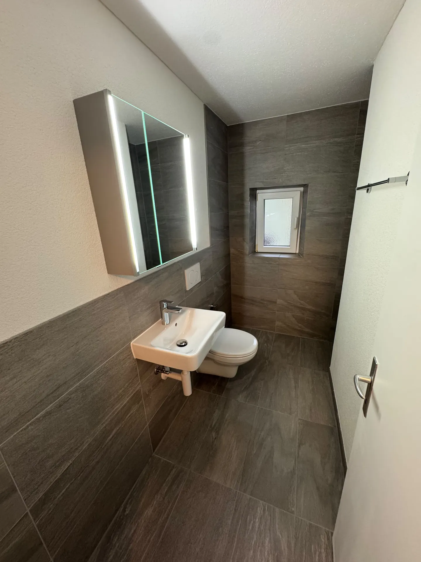 Erstbezug nach Renovierung 2 Zimmer Wohnung in Rorschach - Foto 2 von 9