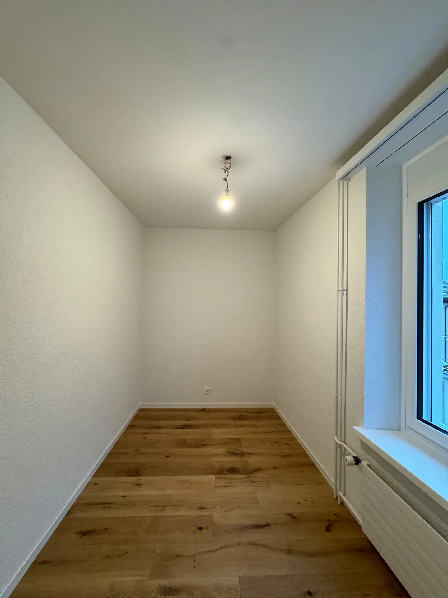 Appartement fraîchement rénové - Photo 5 sur 9