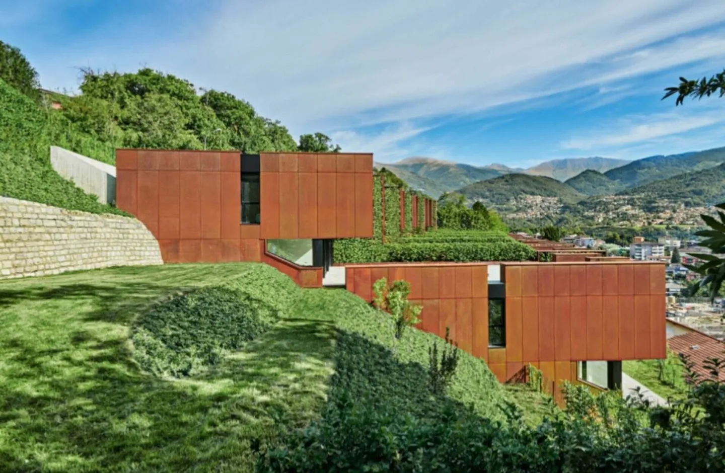 Duplex di 4,5 stanze con panorama e giardino a Canobbio - Foto 11 di 13