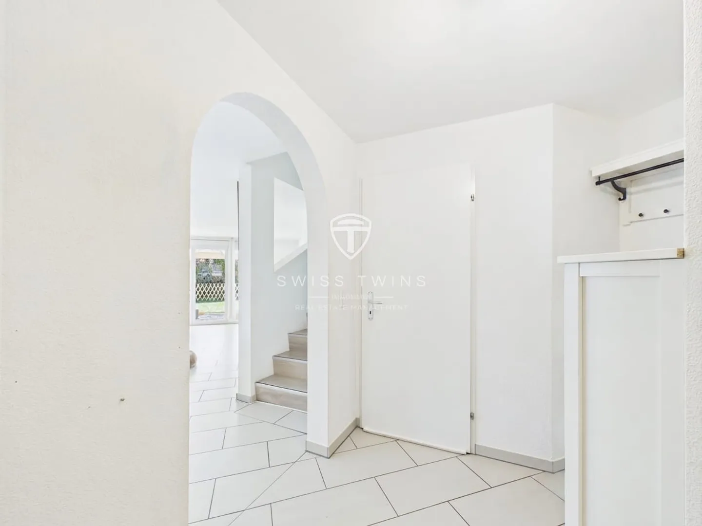 Casa unifamiliare di 5,5 stanze con giardino e padiglione a Hochfelden - Foto 11 di 13