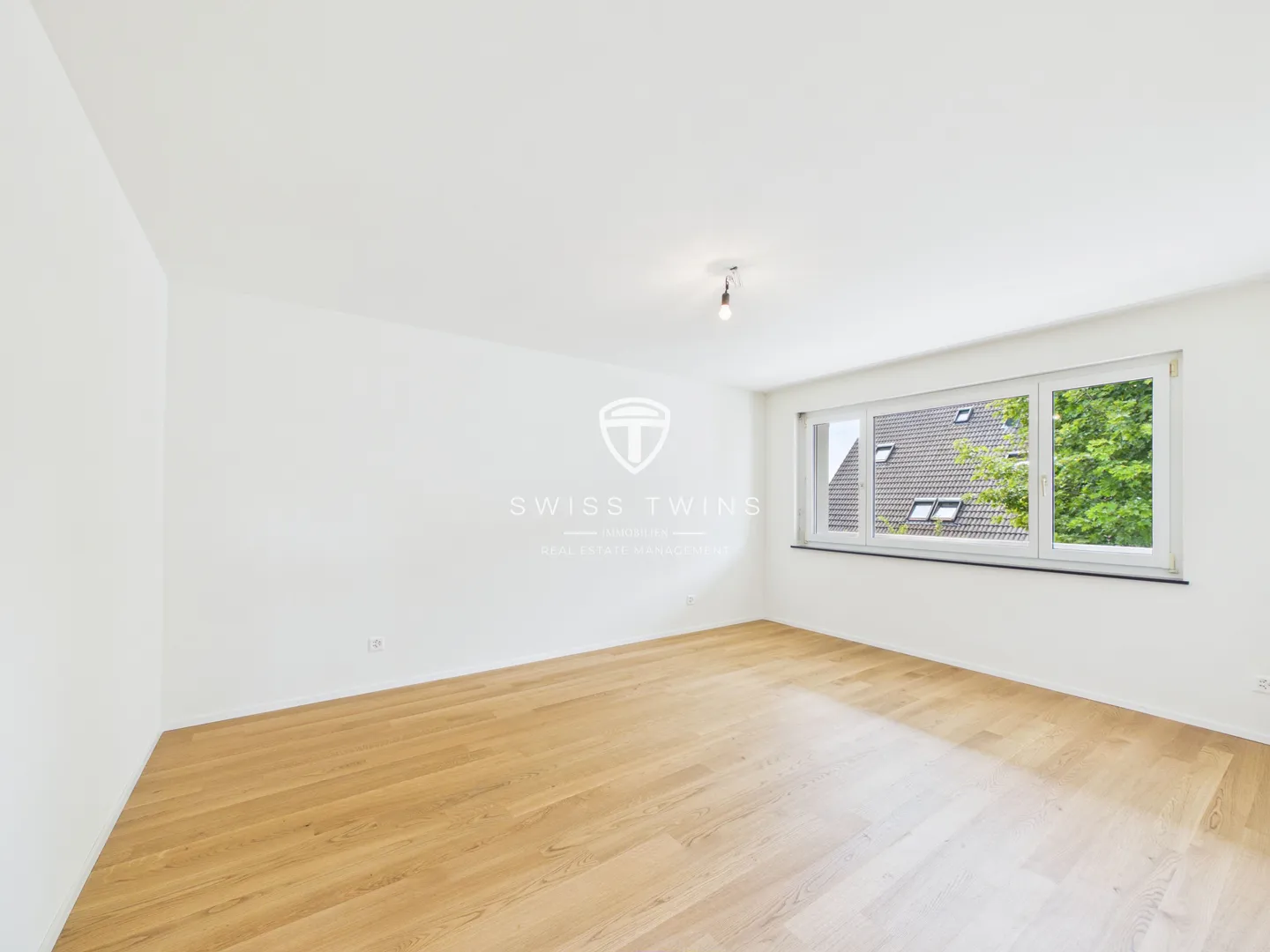 Modernes 3.5-Zimmer-Apartment in Winkel - Foto 4 von 13