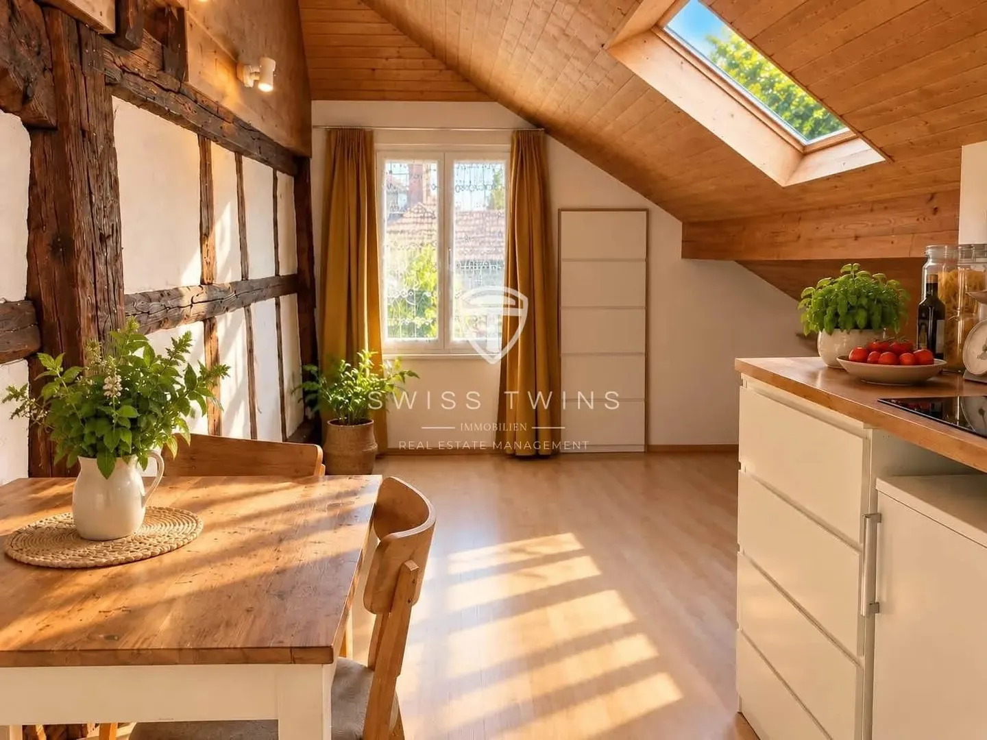 Charmantes historisches Haus in Elsau - Foto 2 von 13
