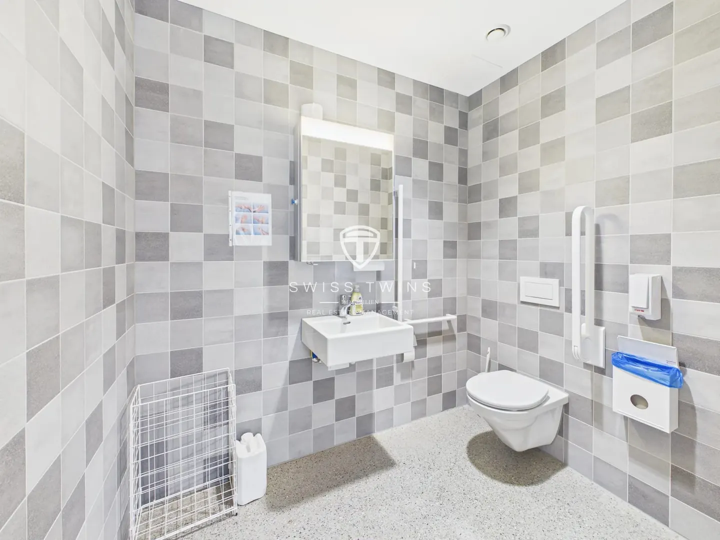 Repräsentative Gewerbefläche mit 196 m² an attraktiver Lage in Emmen - Photo 9 of 13