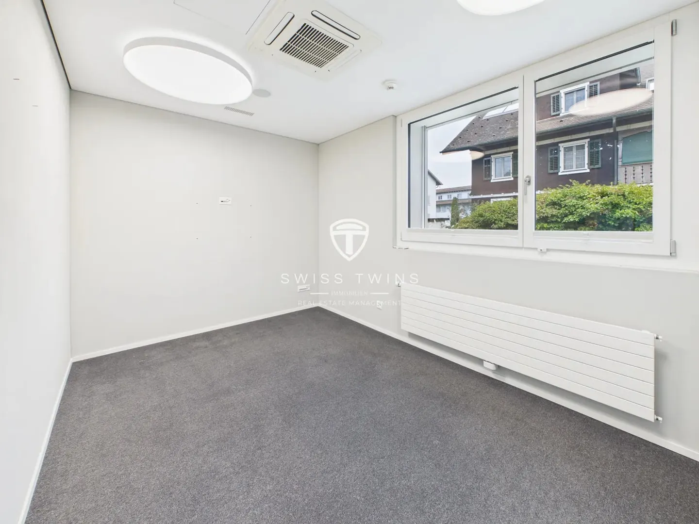 Repräsentative Gewerbefläche mit 196 m² an attraktiver Lage in Emmen - Photo 11 of 13