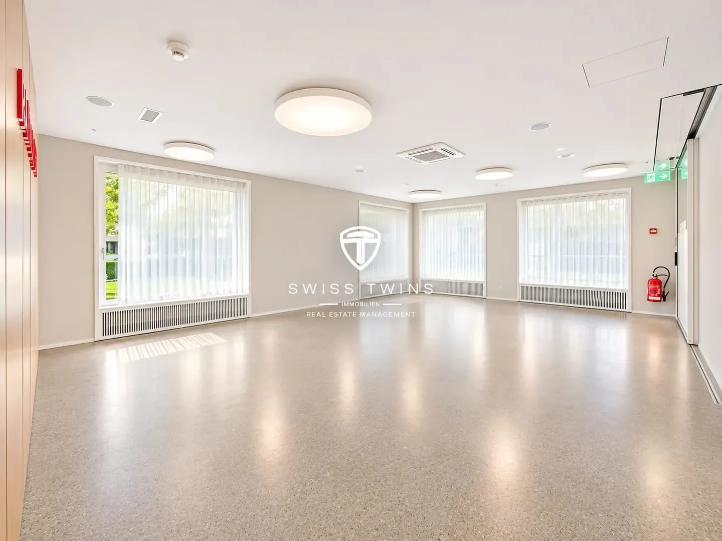 Repräsentative Gewerbefläche mit 196 m² an attraktiver Lage in Emmen - Photo 3 of 13