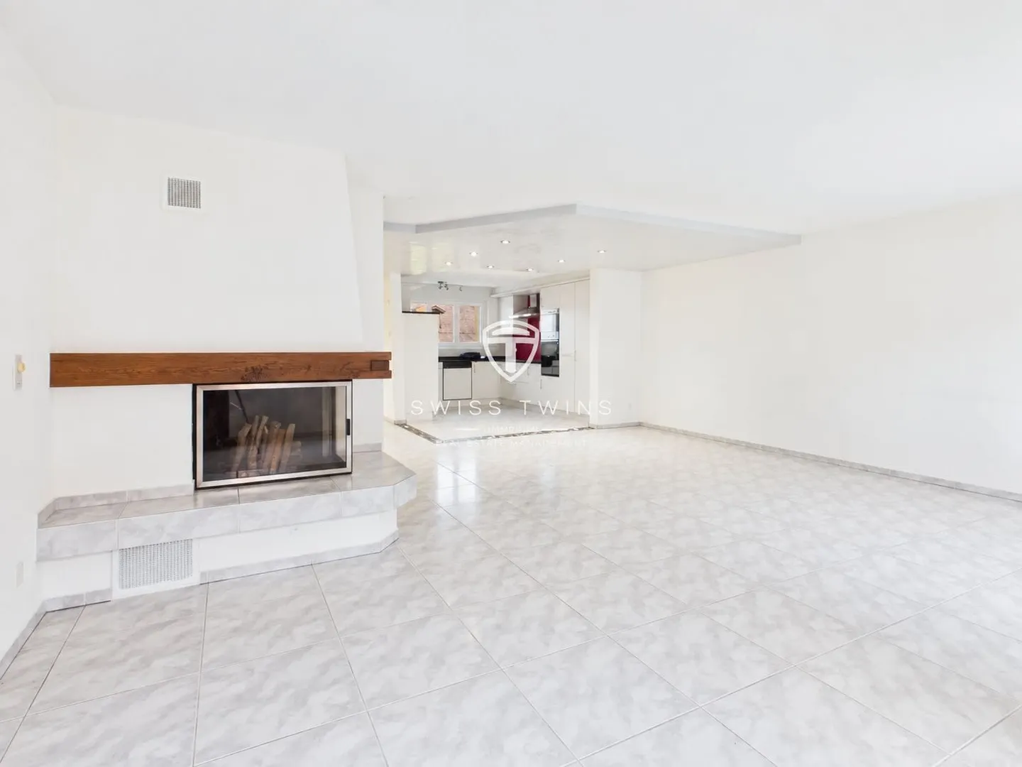 5,5-Zimmer-Maisonette mit Cheminée in Schübelbach mieten - Photo 1 sur 13