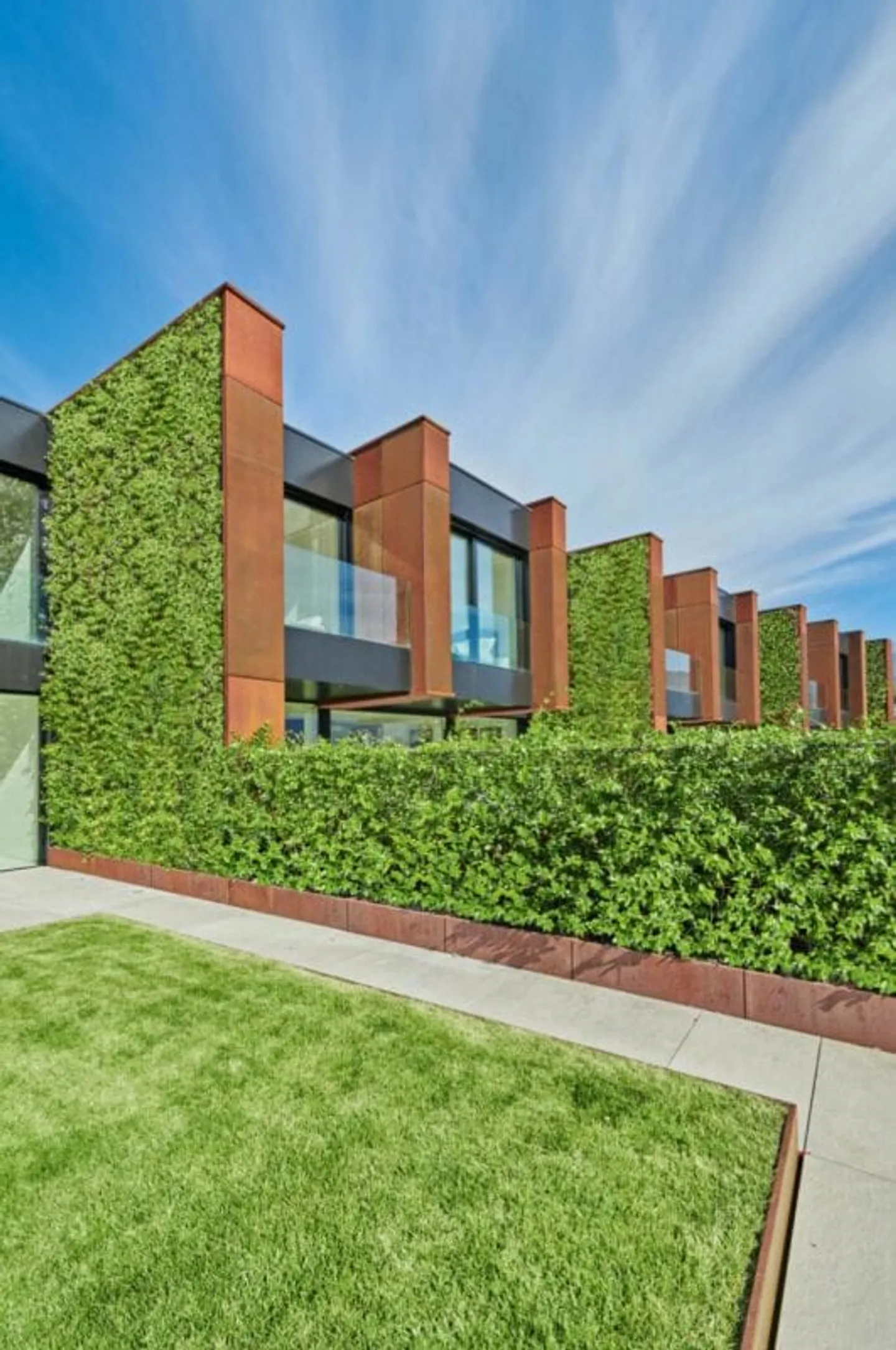 Duplex di 4,5 stanze con panorama e giardino a Canobbio - Foto 2 di 13
