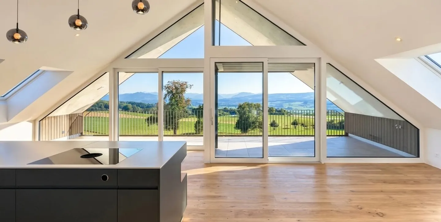 Exklusive Attikawohnung 3.5 Zimmer mit Weitblick - Ein Hauch von Dolce Vita - Foto 2 von 11