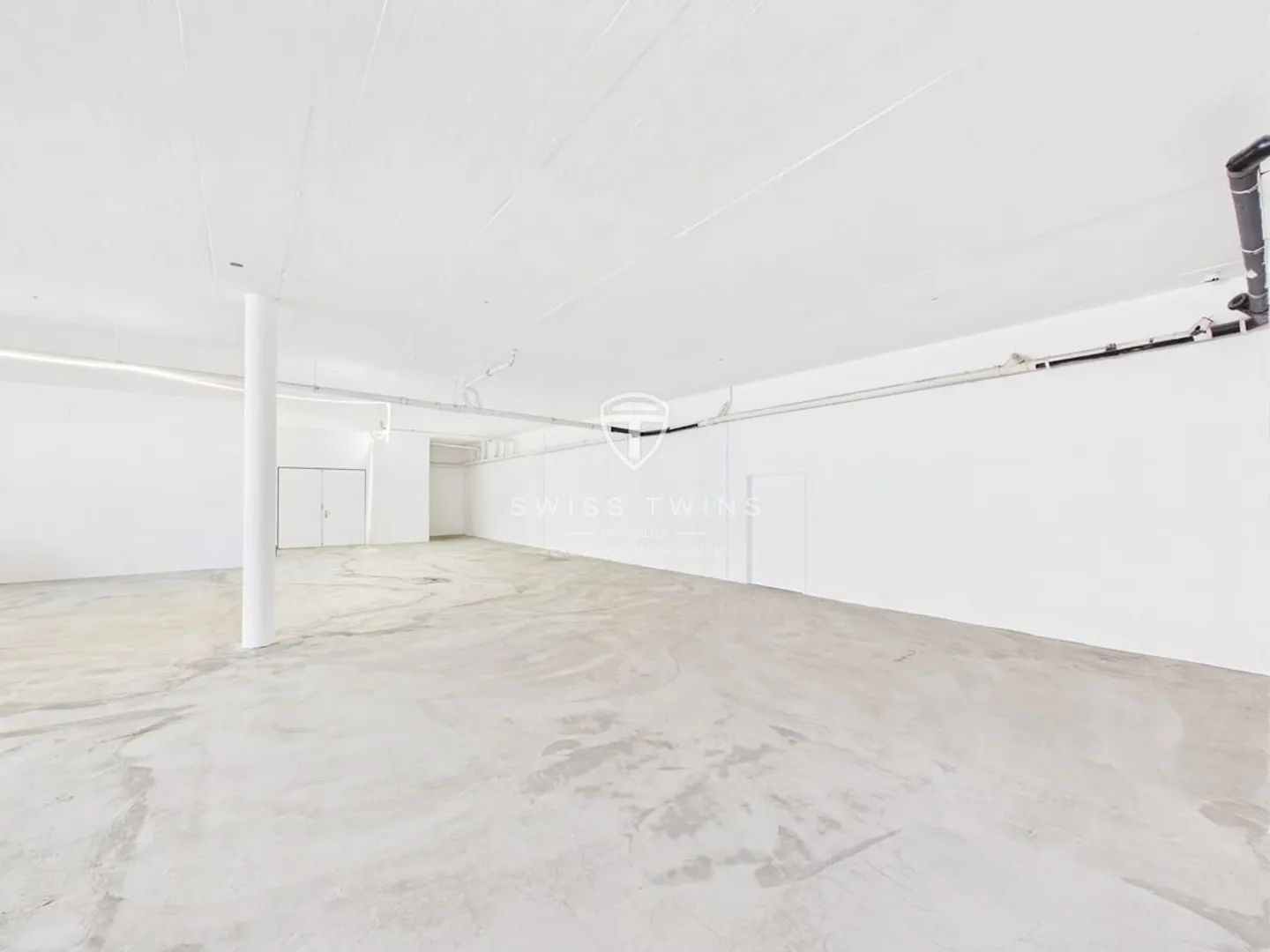Bright commercial space 400 m² in Dietikon - flexible rental - Photo 3 of 13