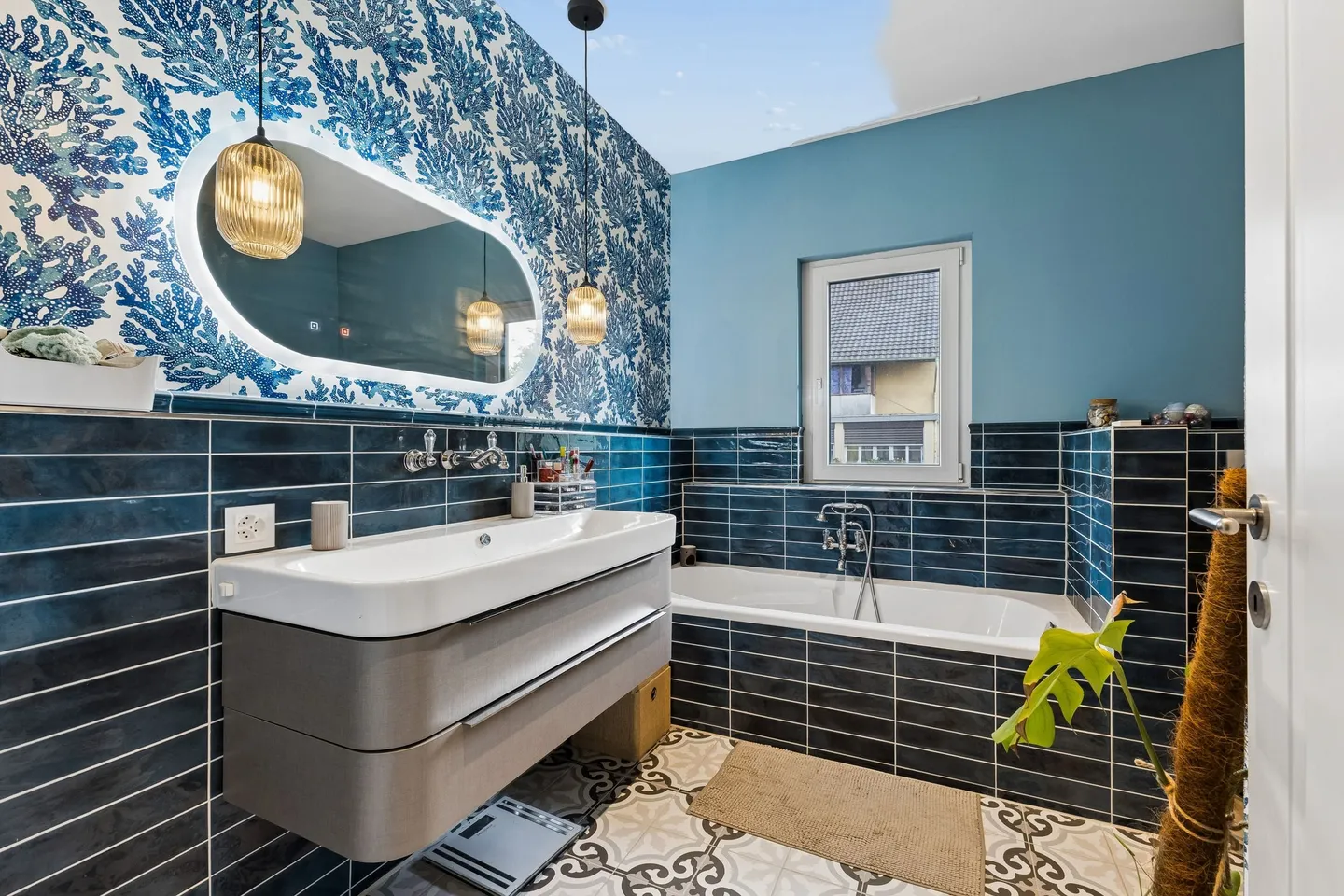 Exklusive Neubau-Villa mit Designerküche, Smart Home &amp; privater Wellness-Oase - Foto 2 di 13