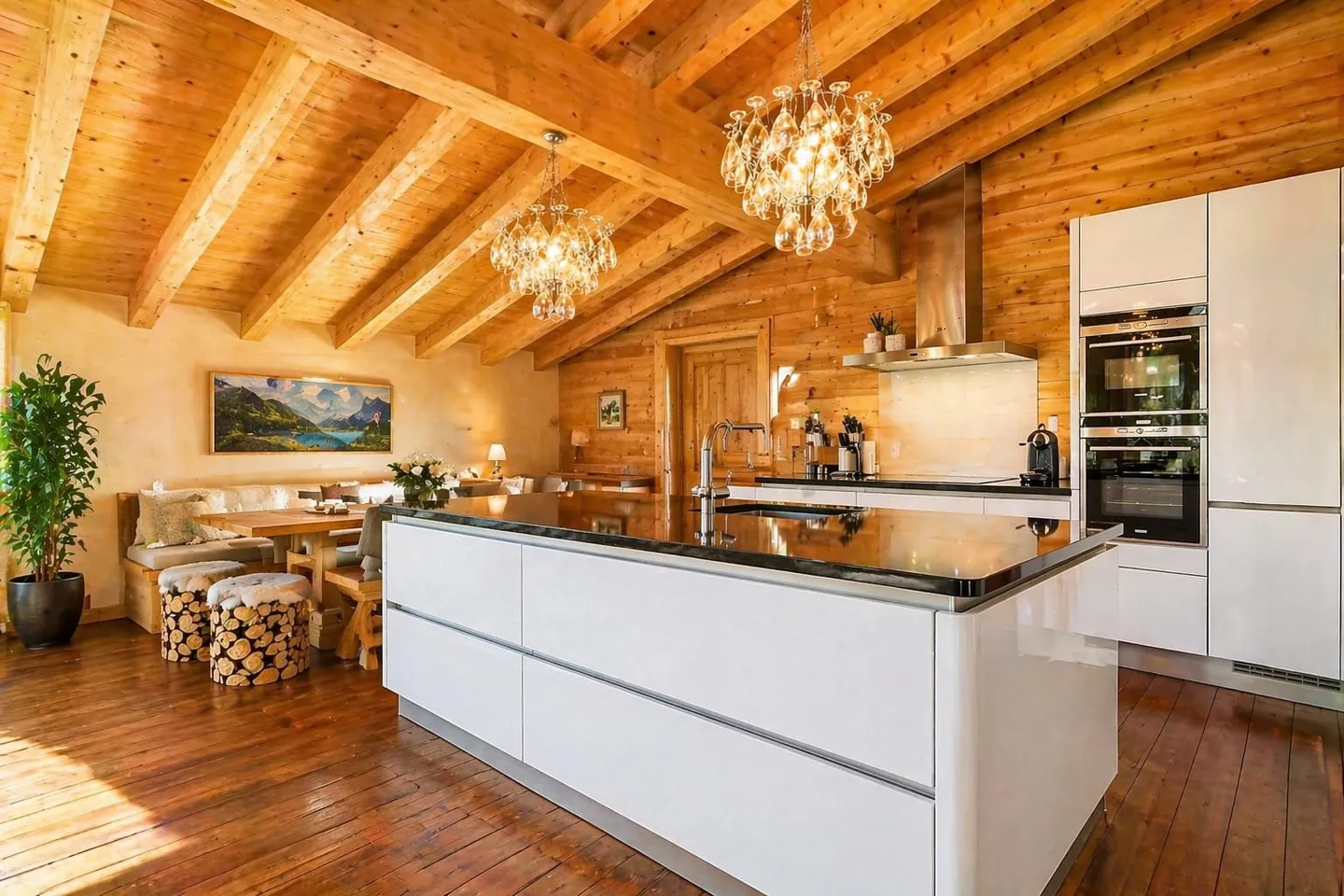 Chalet with Stunning Lake View - Photo 2 of 10