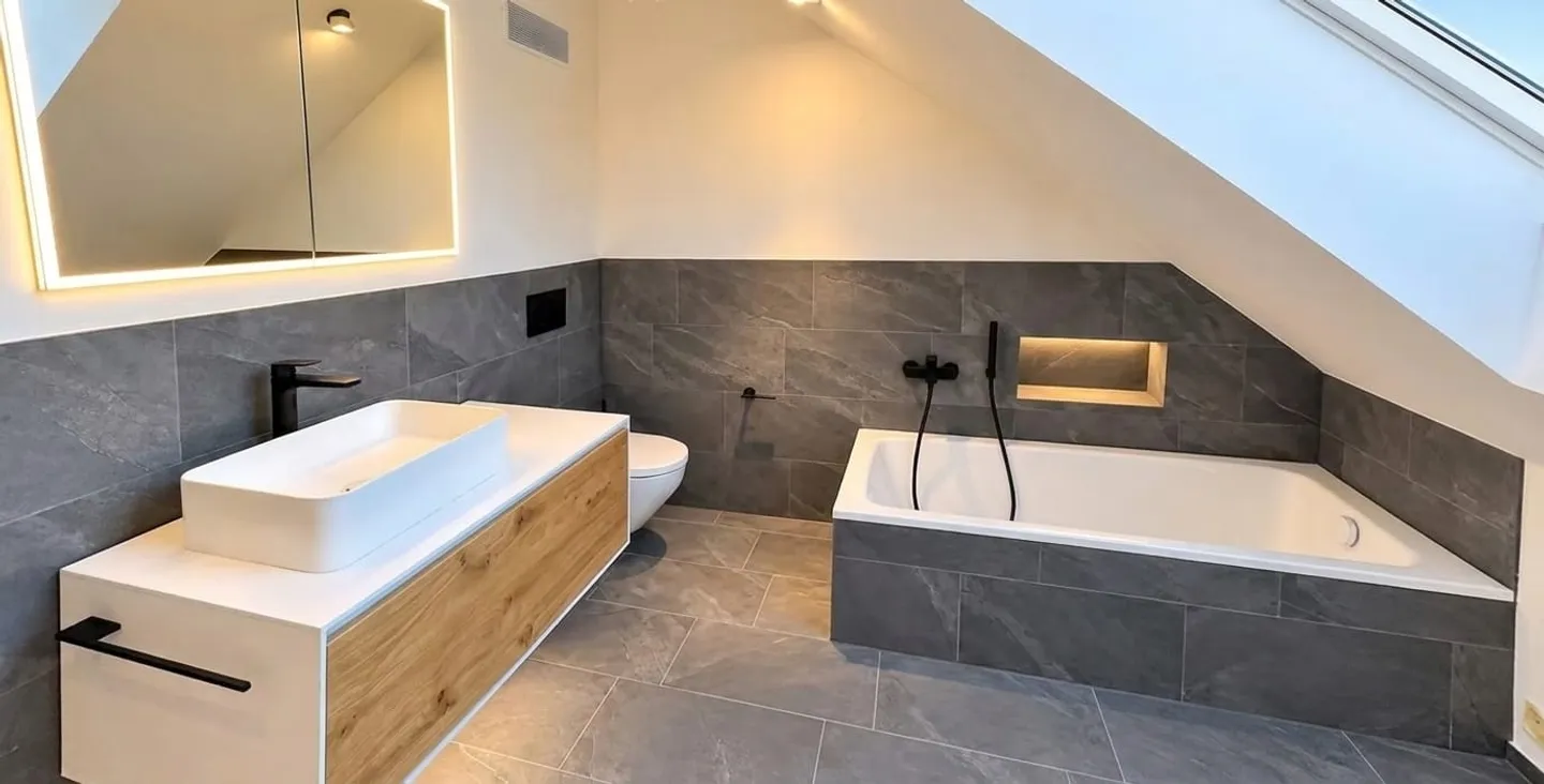 Exklusive Attikawohnung 3.5 Zimmer mit Weitblick - Ein Hauch von Dolce Vita - Foto 3 von 11