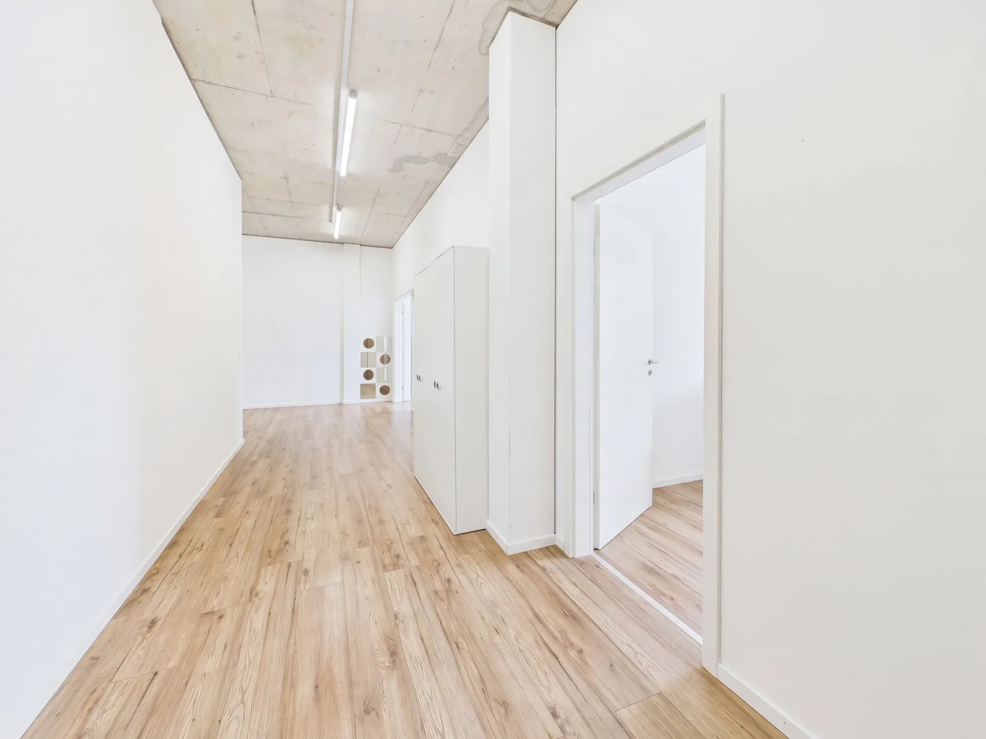 Moderno spazio ufficio/commerciale di 5,5 stanze in affitto a Baar - Foto 6 di 13