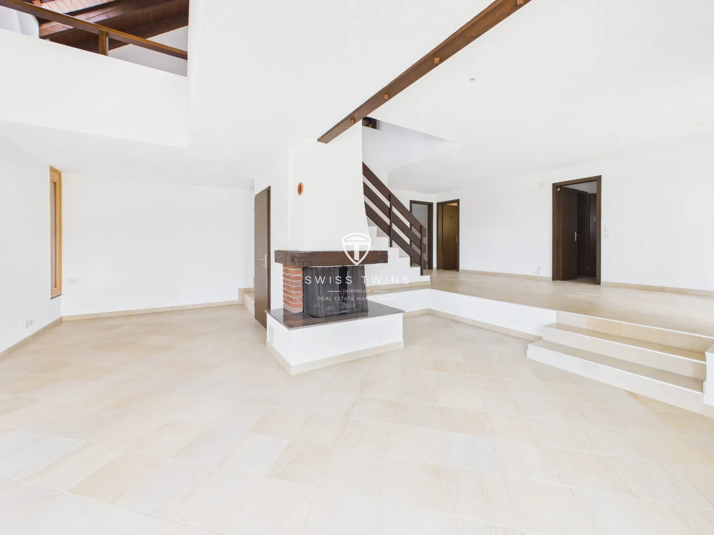 Appartement en terrasse de 6,5 pièces avec grande terrasse à Stallikon - Photo 4 sur 10