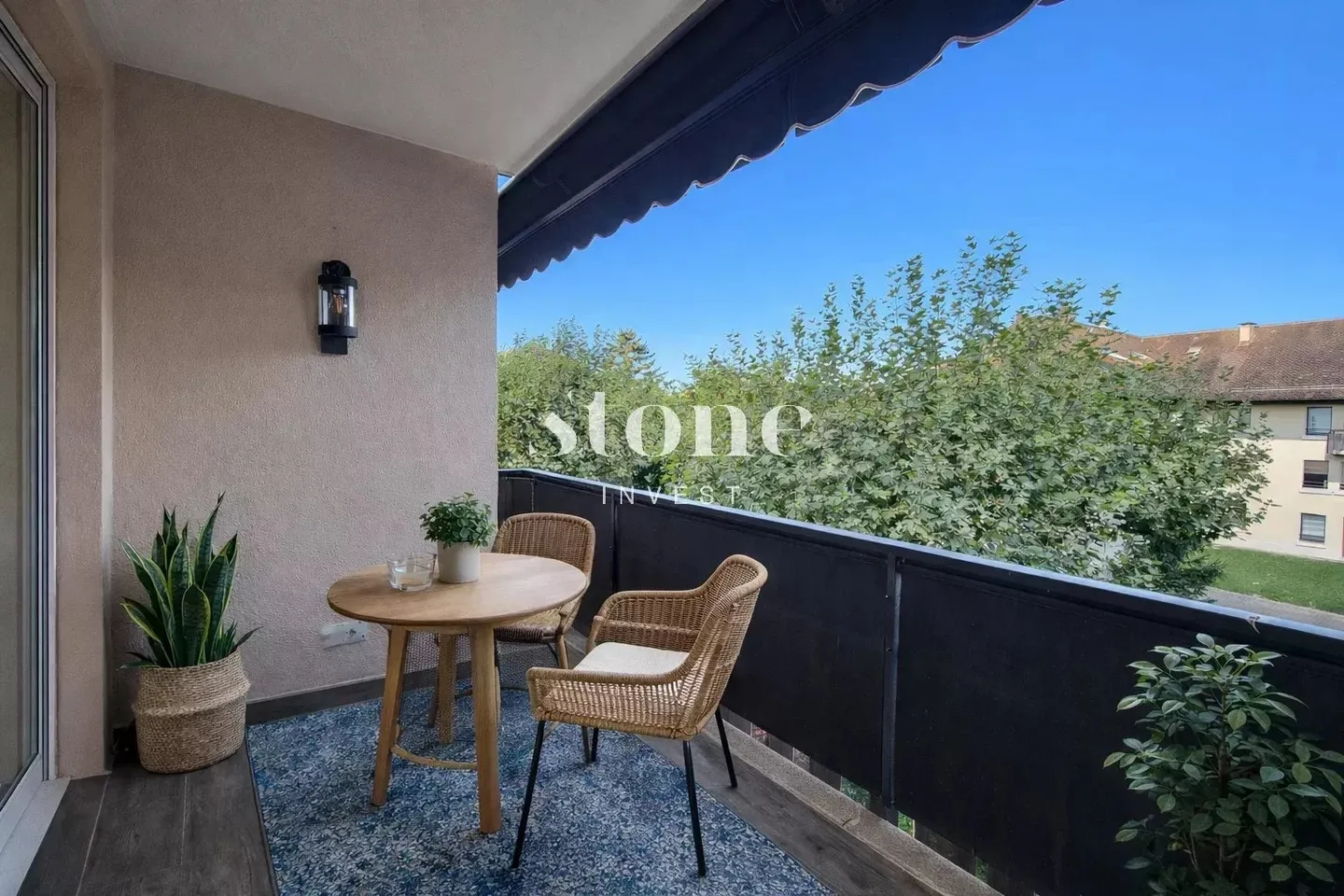 Superb 5-room apartment with balcony and loggia - Photo 5 of 13