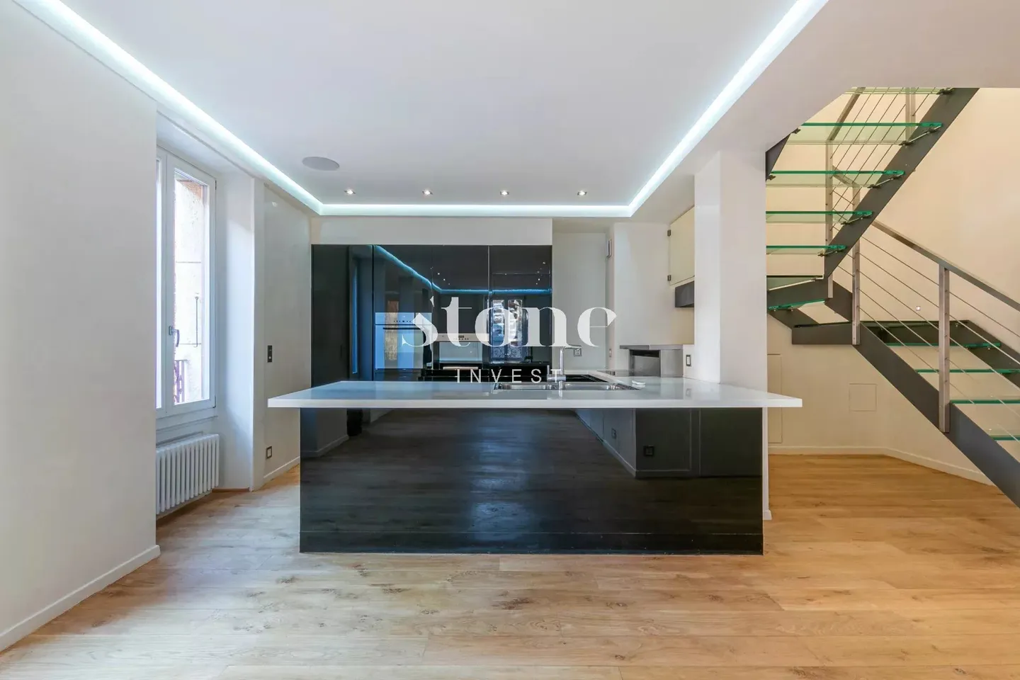 Superbo duplex con grande terrazza nel cuore di Eaux-Vives - Foto 4 di 8