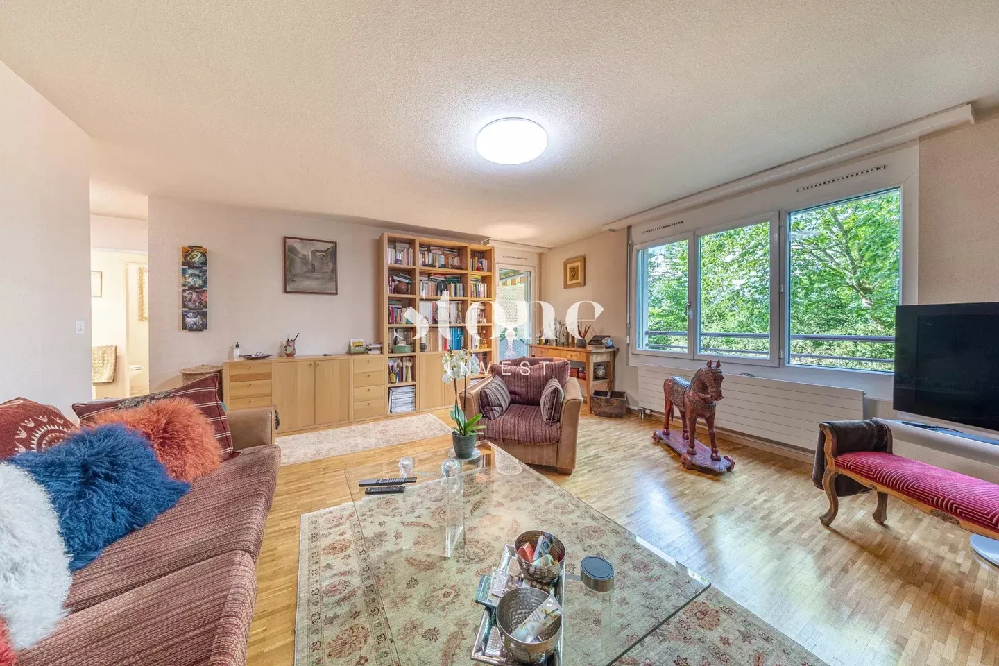 Casatax! Charming 4-room apartment with balconies and garage - Photo 1 of 9