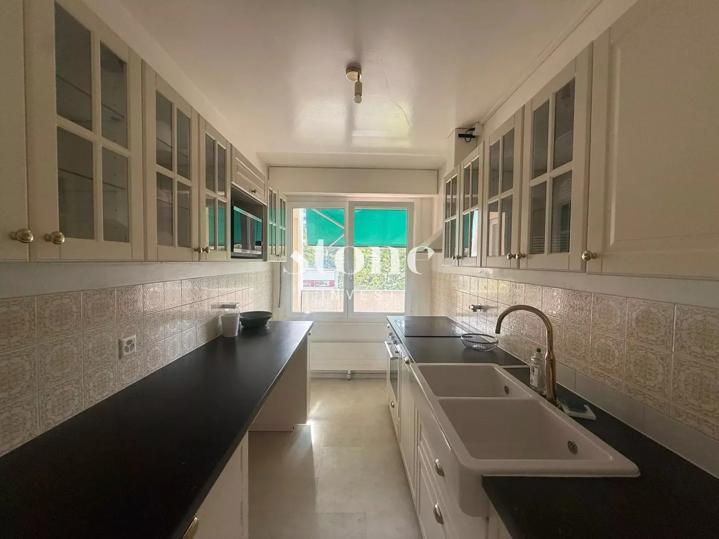 Appartement Charmant avec Vue - Photo 8 sur 13