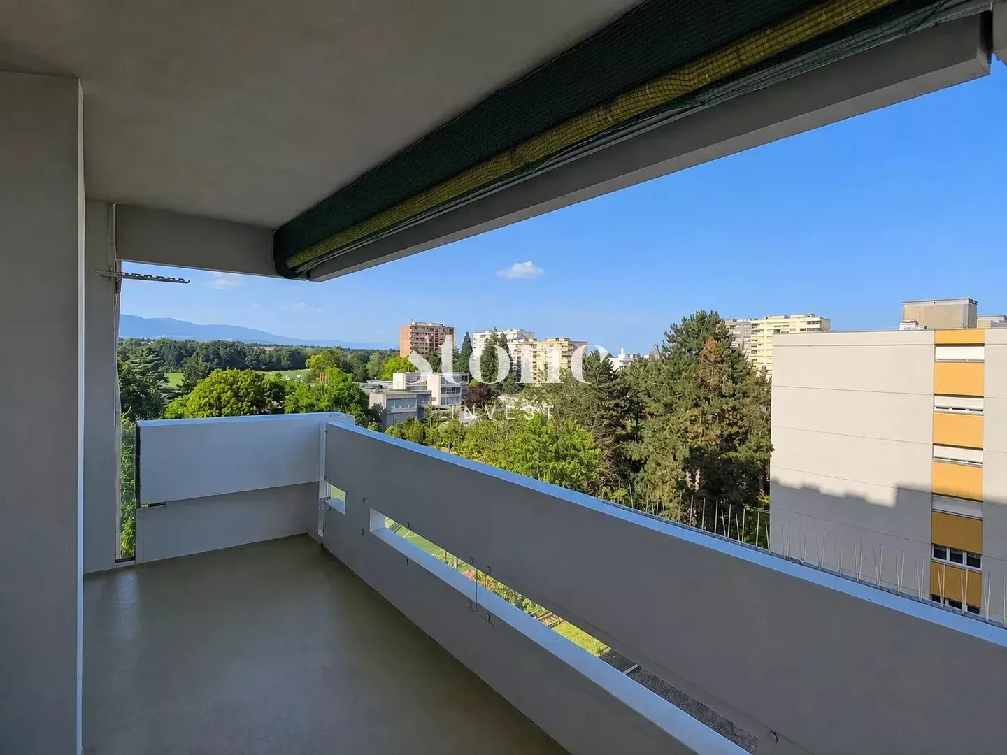 Helle 2-Zimmer-Wohnung mit großem Balkon und Garage - Foto 3 von 12