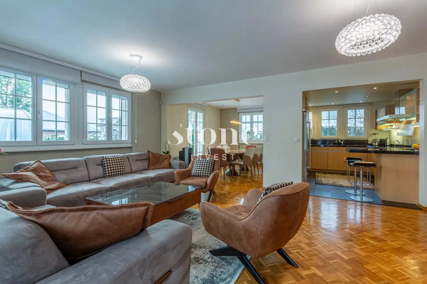 Stupenda casa indipendente, in perfette condizioni, 5 camere - Foto 1 di 12