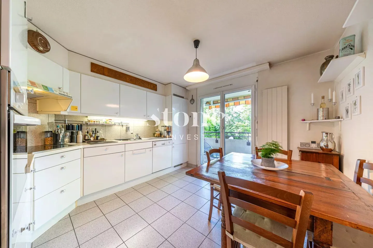 Casatax! Charming 4-room apartment with balconies and garage - Photo 5 of 9