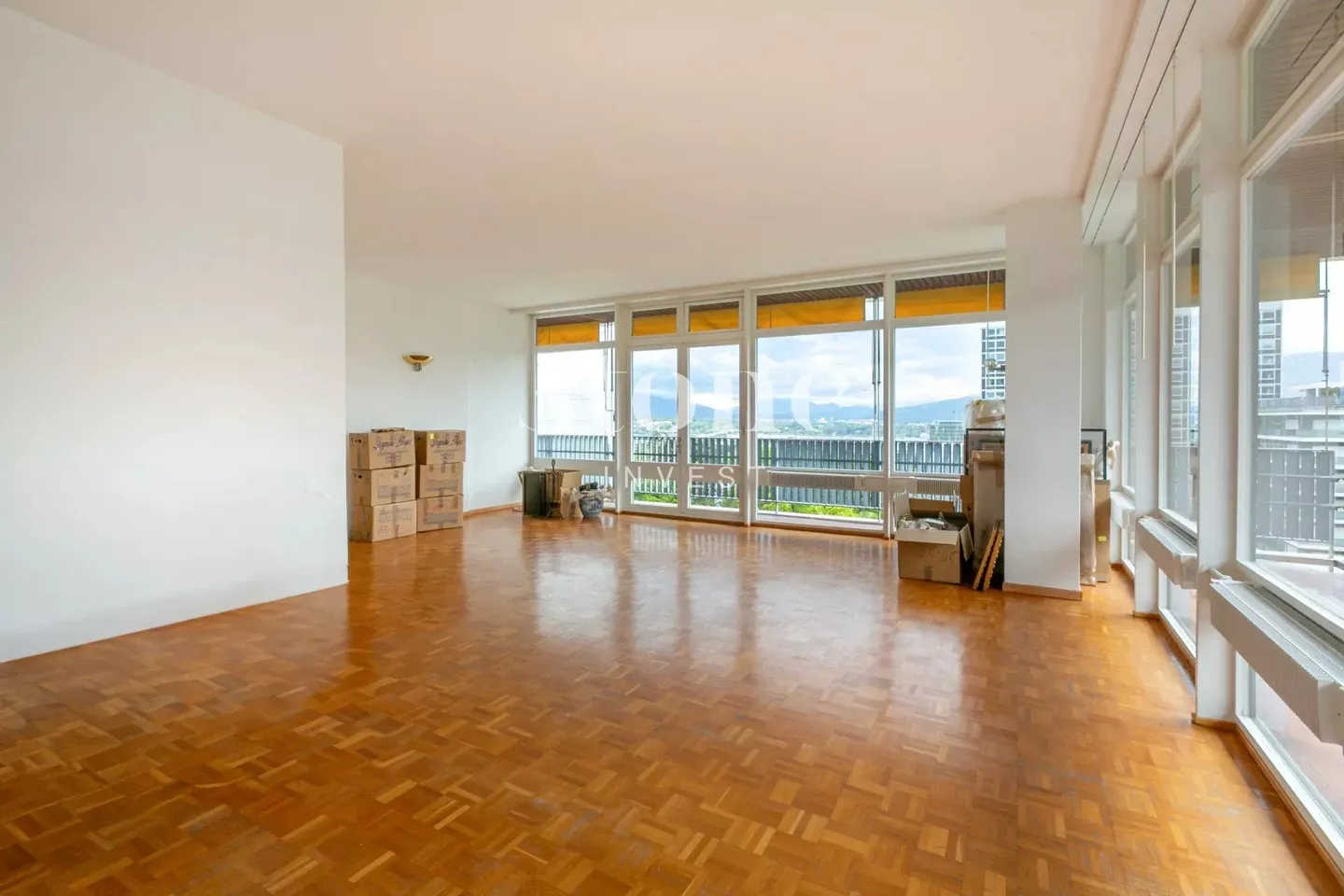 Appartamento con vista panoramica sul lago e montagne + PISCINA - Foto 6 di 12