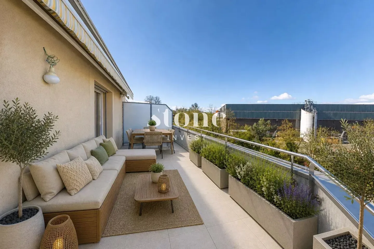 Helles Penthouse mit Terrasse - Foto 1 von 12