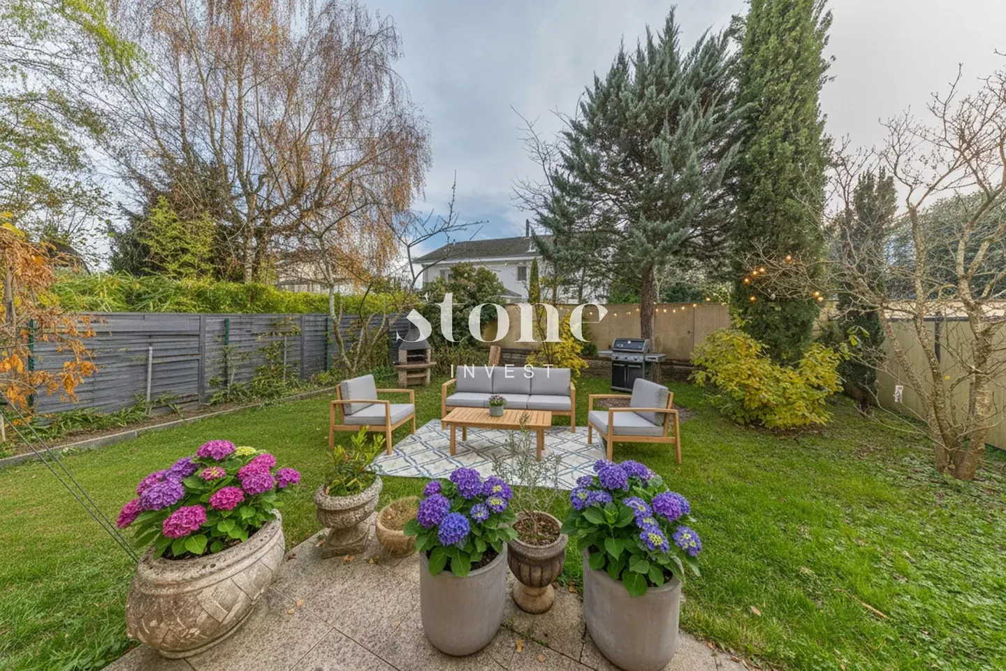 Spacious 6-bedroom house with garden in Bogis-Bossey - Photo 12 of 12