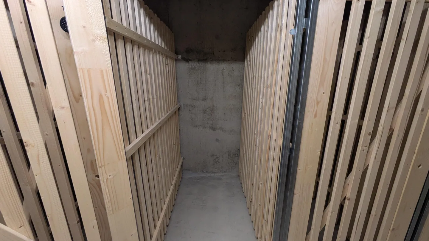 1.32m2 Cave Petit-Lancy - Esplanade de Surville 1 - Photo 1 of 4