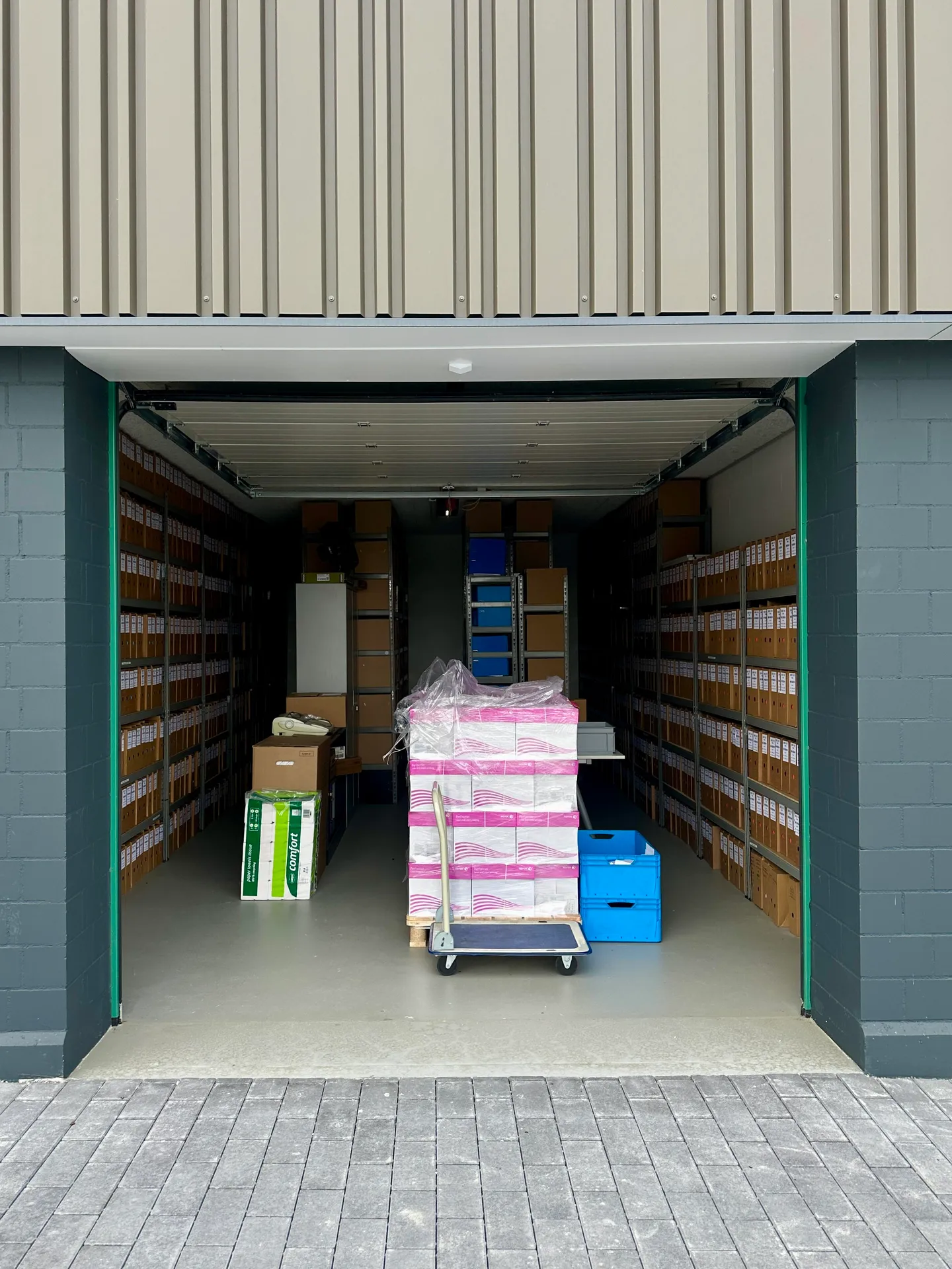 Modernes Self-Storage in Frasnacht - Foto 7 von 12