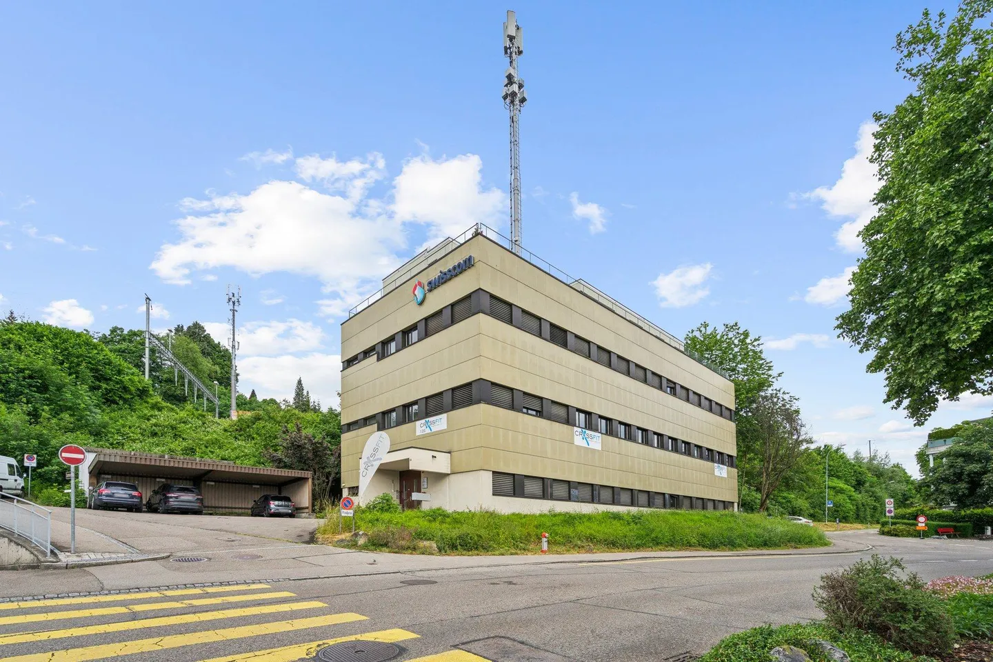 Espace commercial/de stockage polyvalent dans un emplacement central à Uzwil - Photo 1 sur 9
